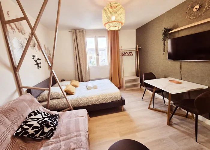 Eden Boheme - Chu, Parc Des Expos, Parking, Netflix Apartment Poitiers